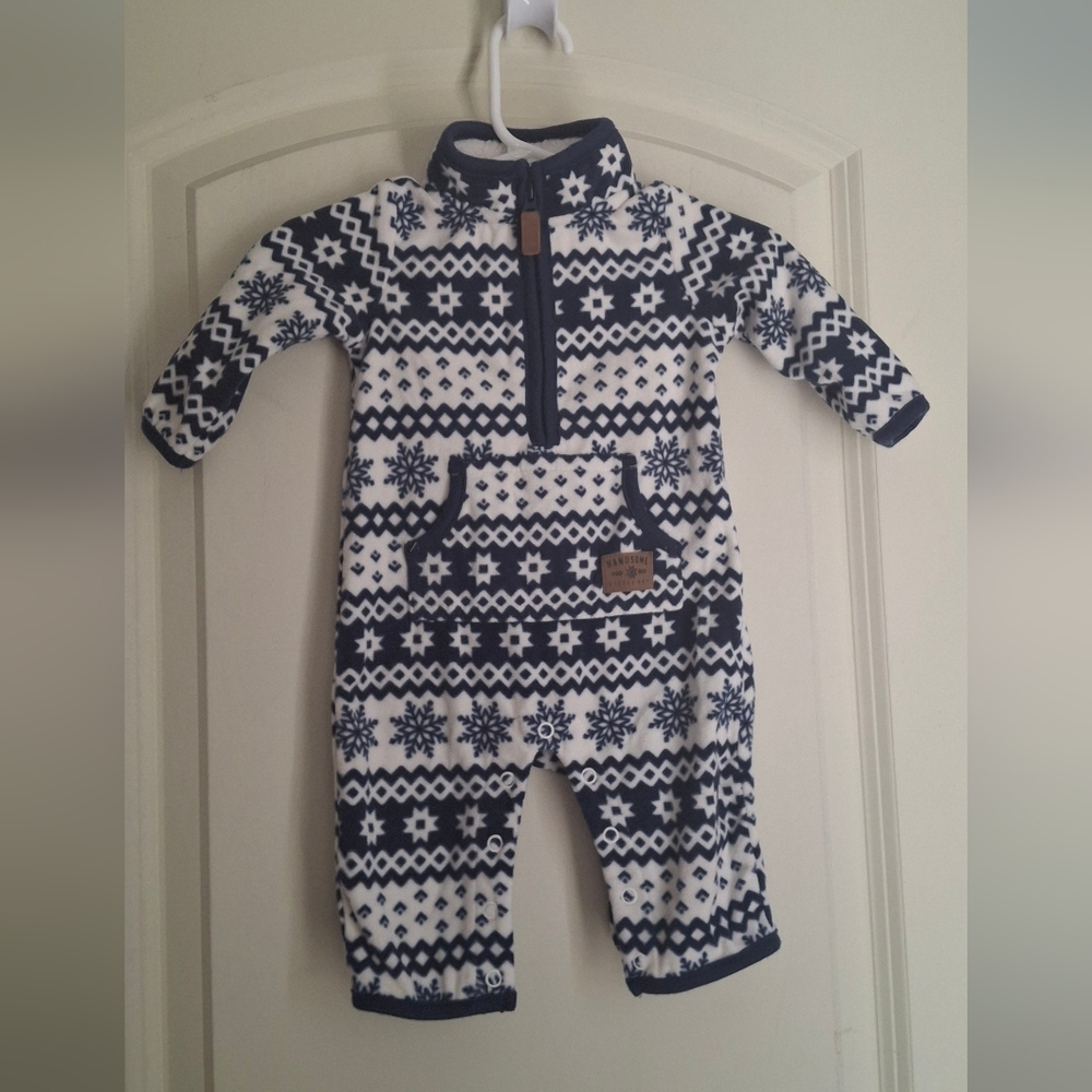 Carter’s One Piece Handsome Little Guy Snowflake Suit 3M Winter Christmas Sku4